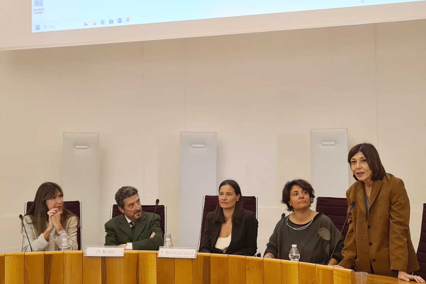 Un momento dell'intervento della prorettrice Lina Scalisi