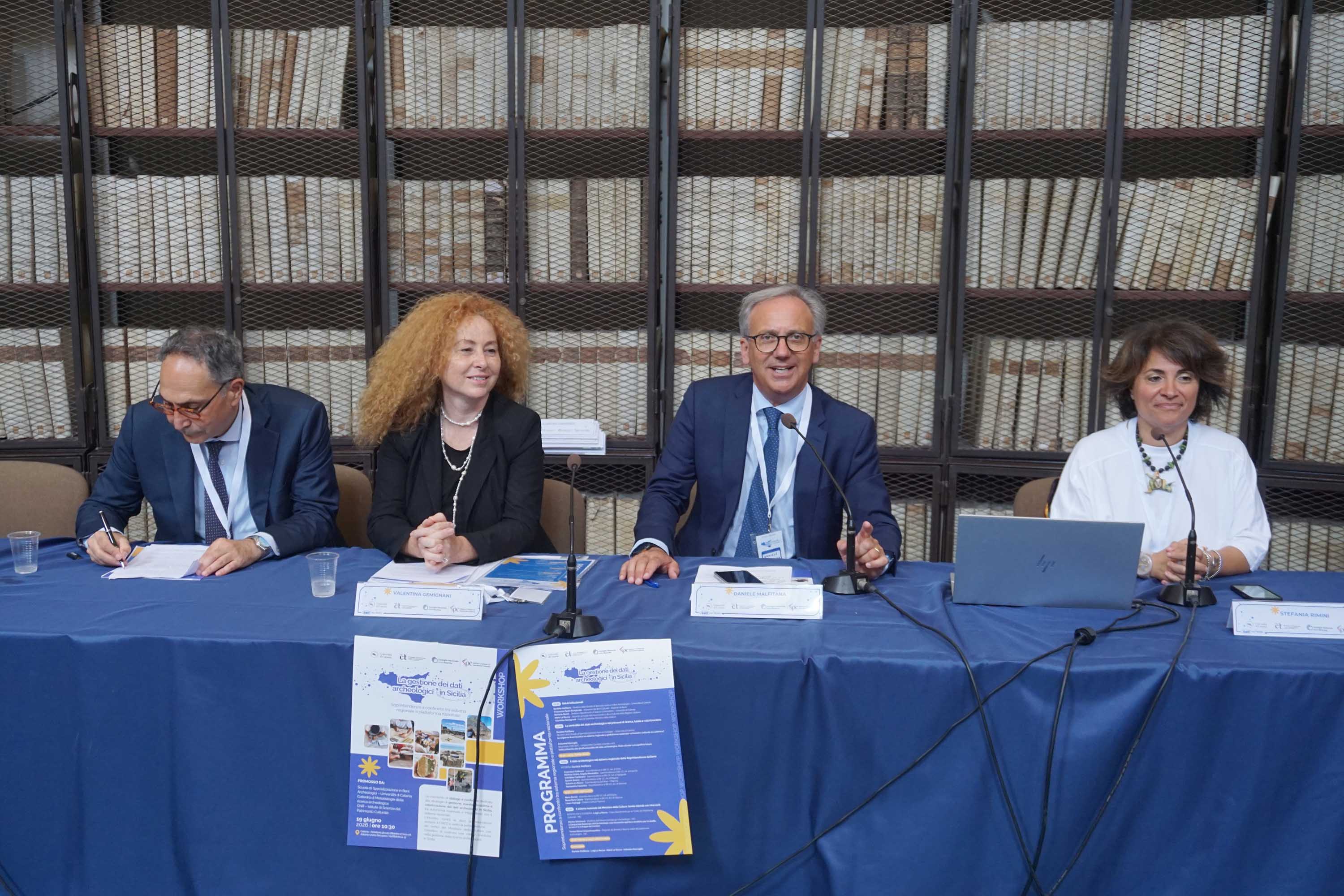 Un momento dell'intervento del prof. Daniele Malfitana