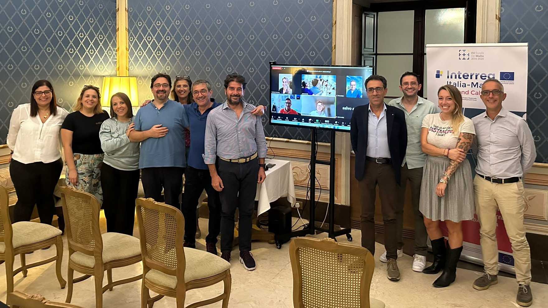 Alcuni rappresentanti dei partner del progetto Beyond Calypso al meeting finale di Malta