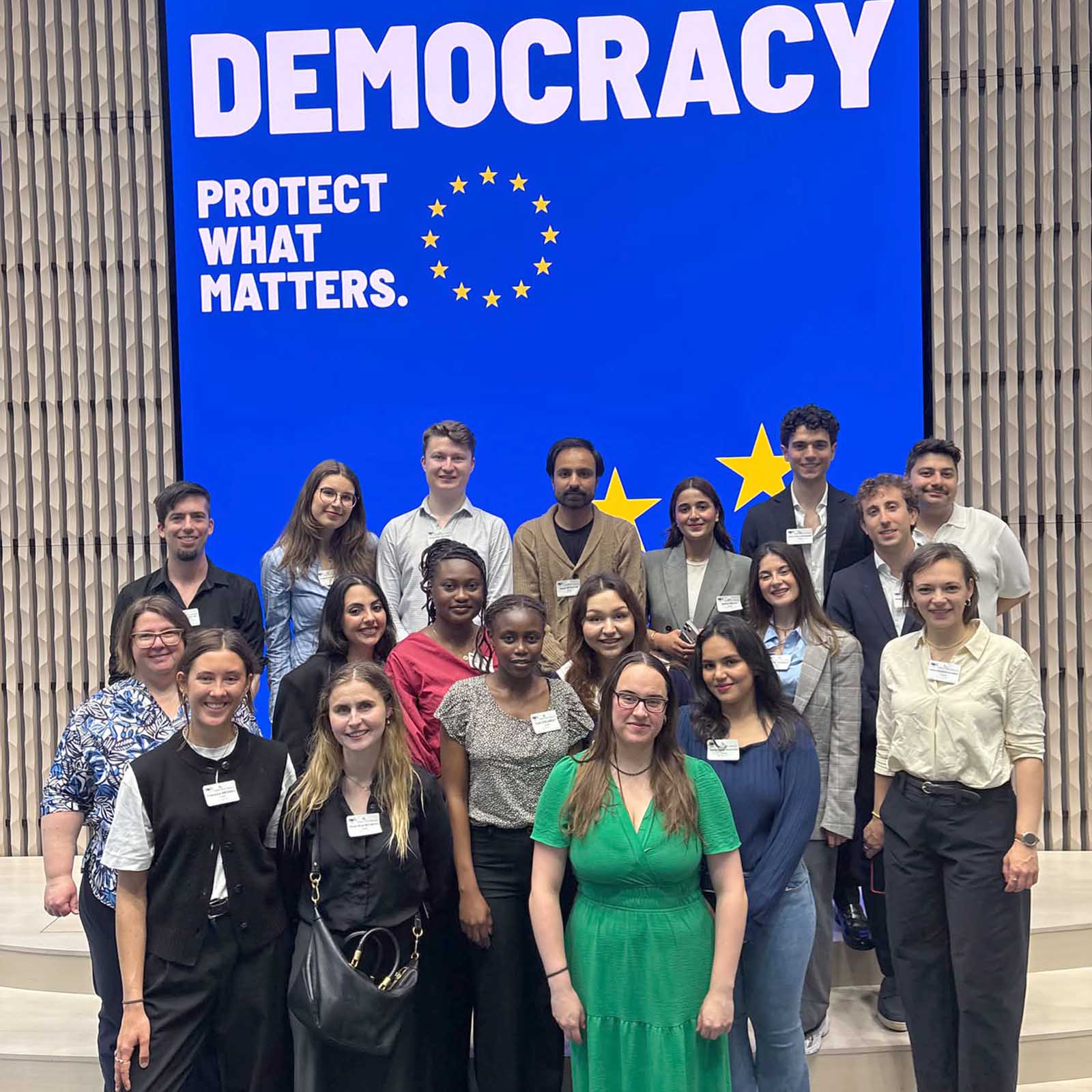 studenti e studentesse in visita a Bruxelles