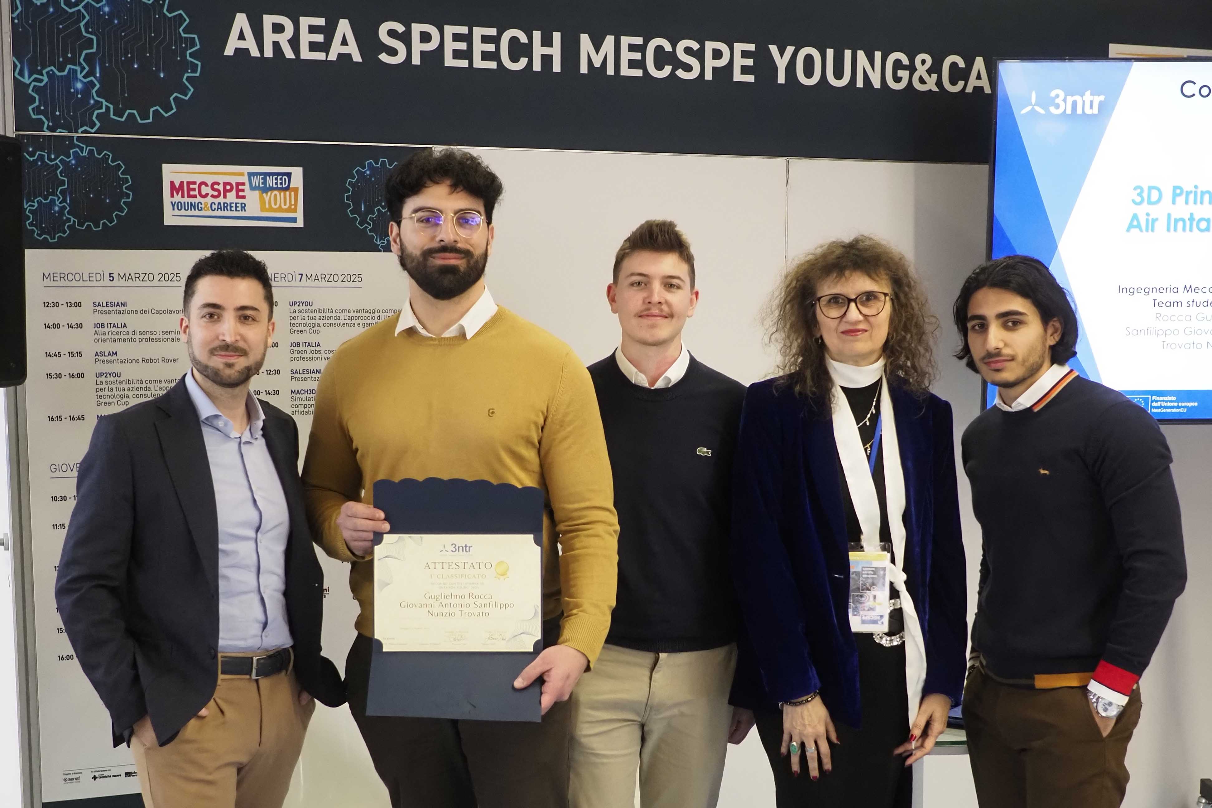 Il team di Unict che si è aggiudicato il Contest 3ntr for Young
