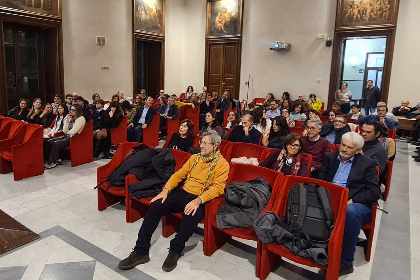 Docenti, studenti e personale tecnico-amministrativo presente in aula