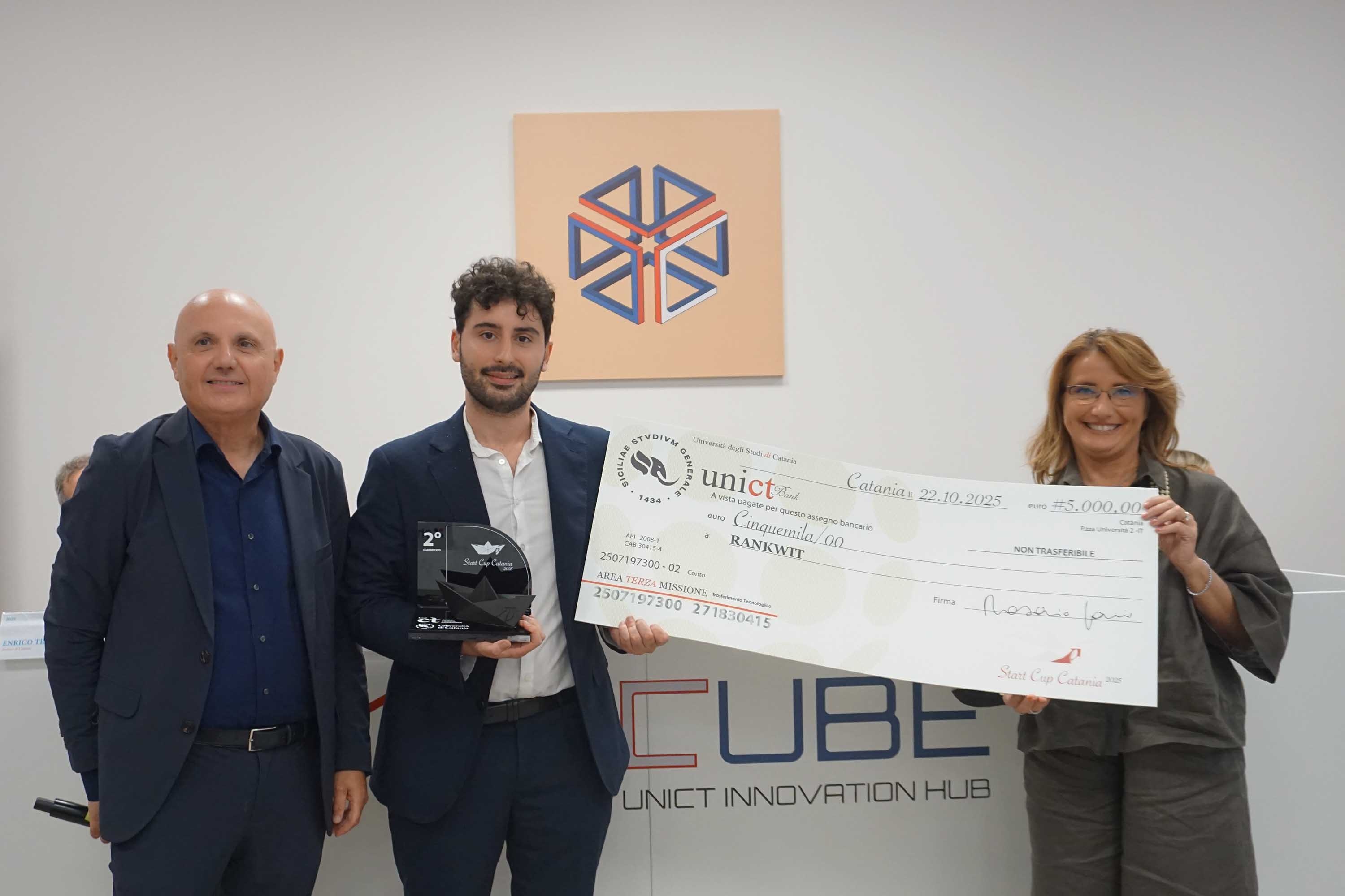 Un momento della premiazione alla Start Cup Catania