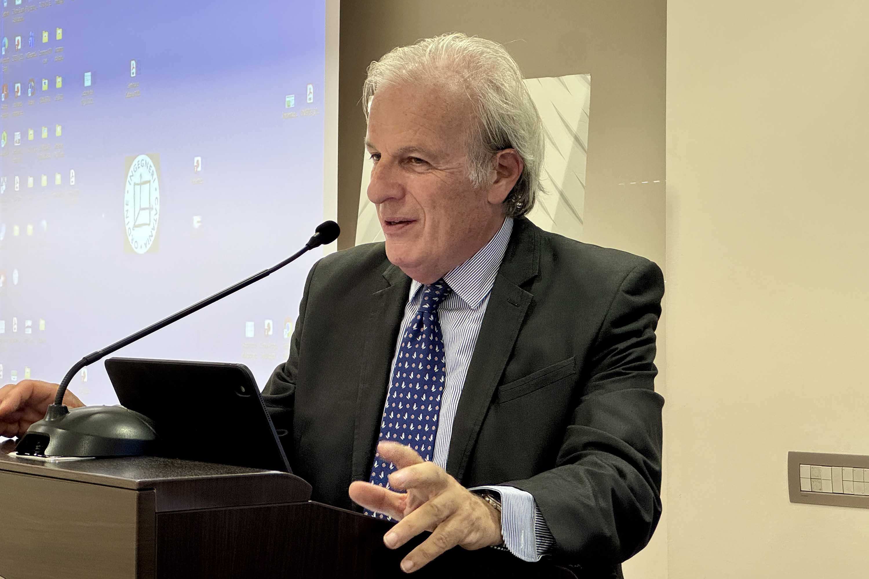 Il prof. Matteo Ignaccolo