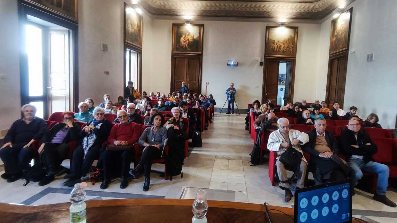 Il pubblico presente nell'aula magna di Palazzo Pedagaggi