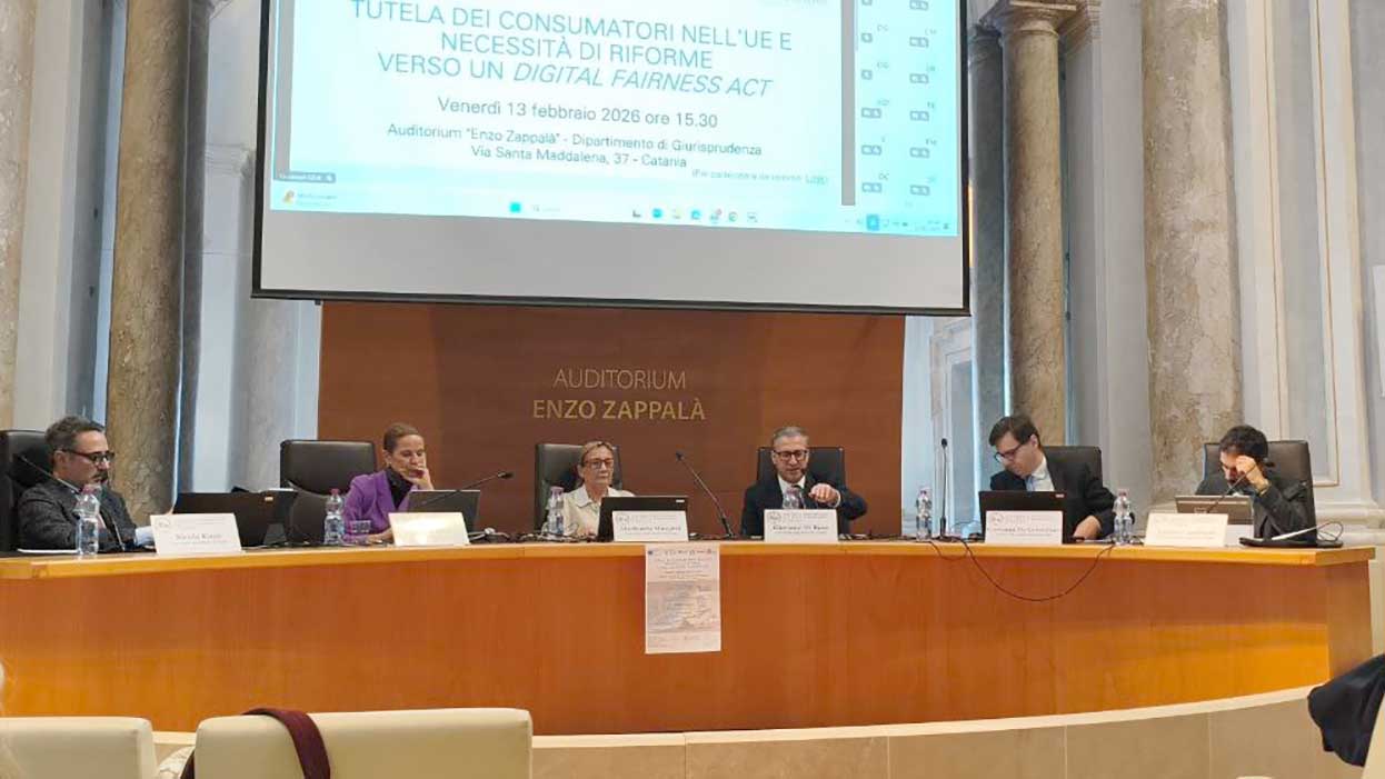 Il tavolo dei relatori