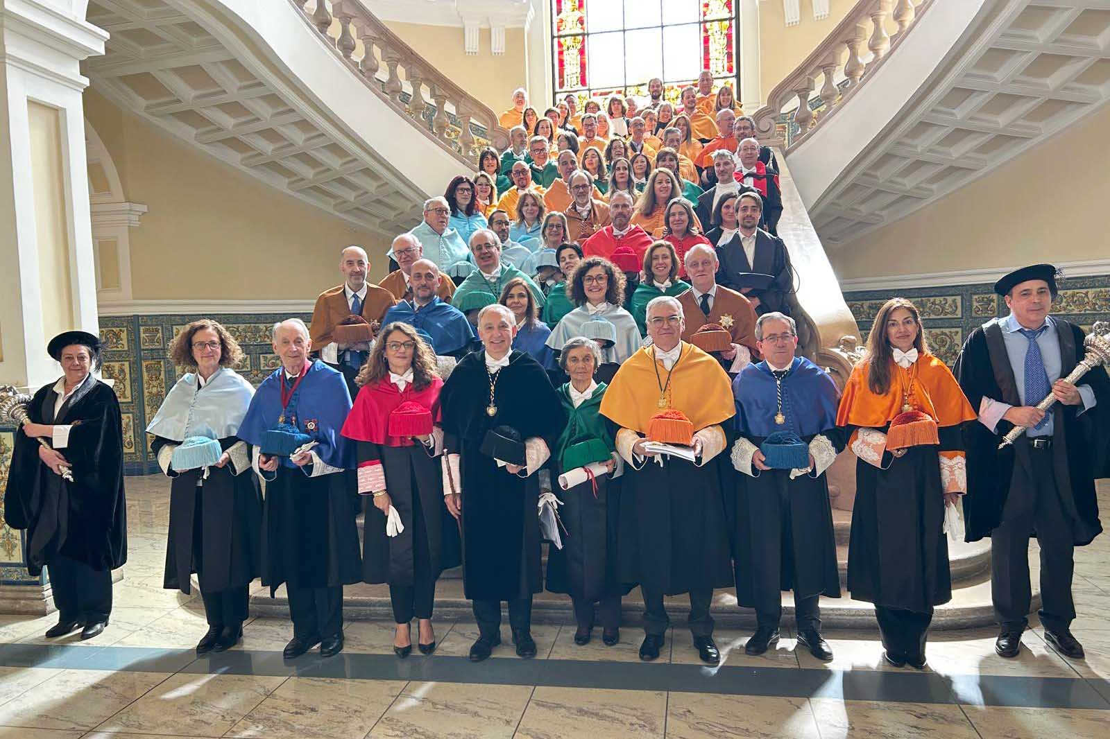 La prof.ssa Romilda Rizzo insieme con i rappresentanti dell'Università di Valladolid a conclusione della cerimonia