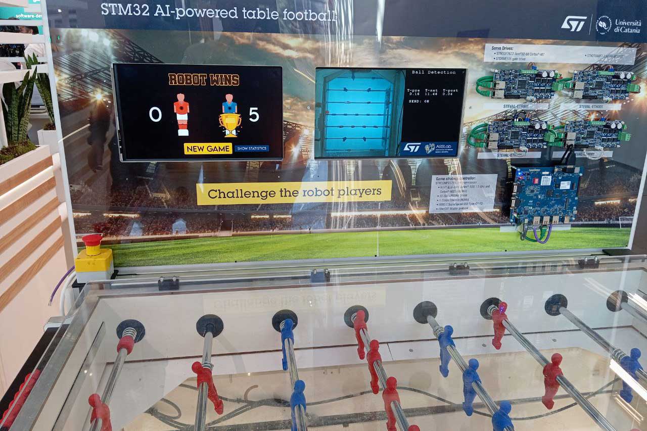 Il calcio balilla robotico di Unict