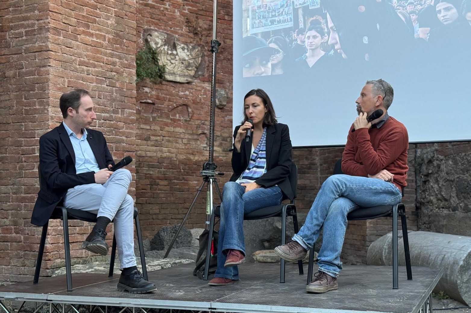 In foto Joshua Nicolosi, Marta Bellingreri, Alessio Mamo