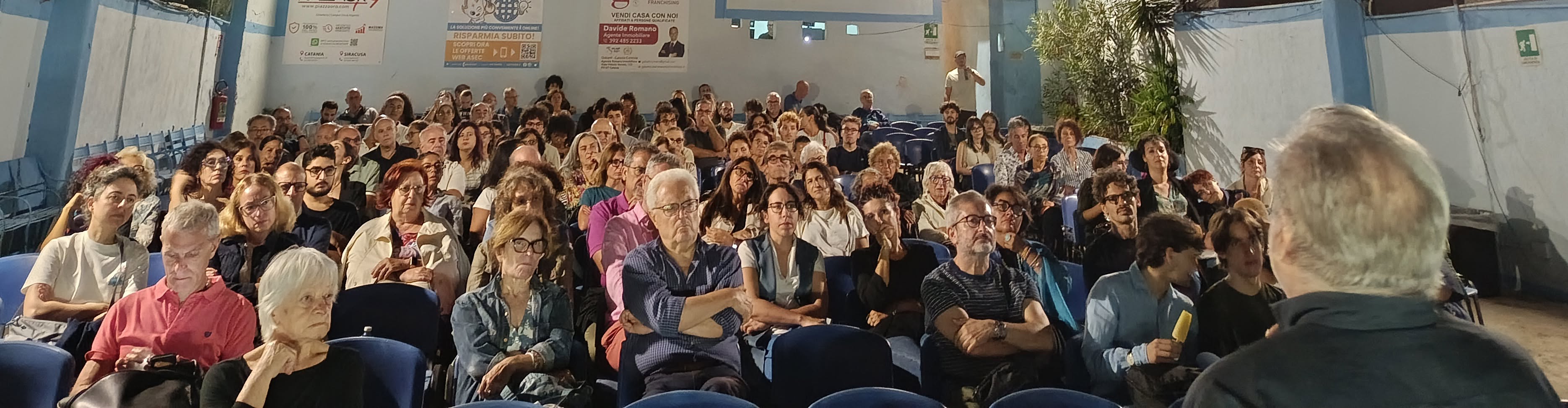 Pubblico presente ad una proiezione