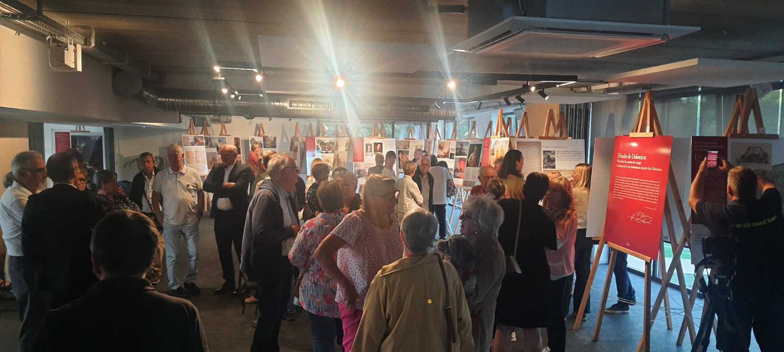 Visitatori alla mostra