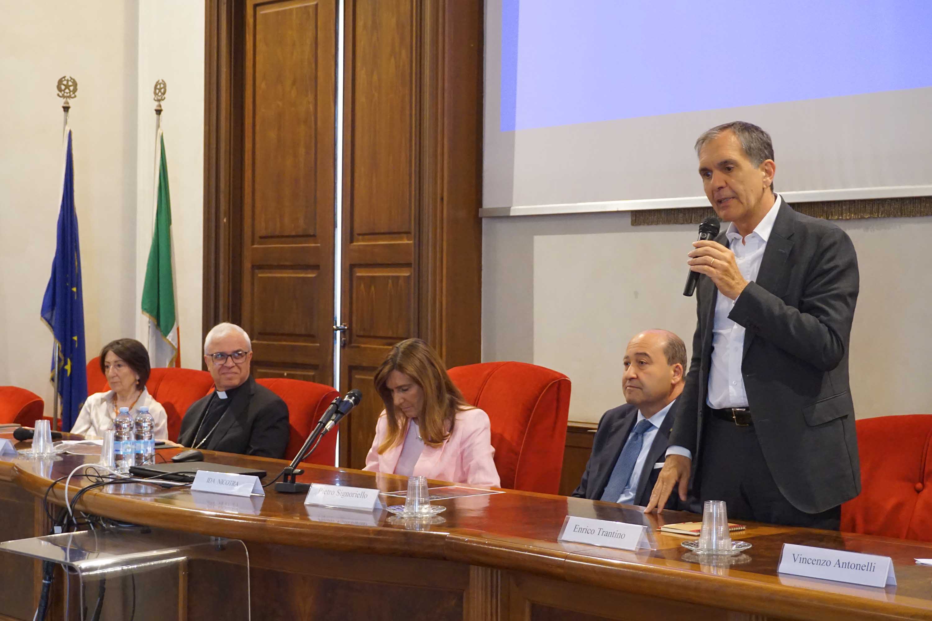 Il sindaco Enrico Trantino