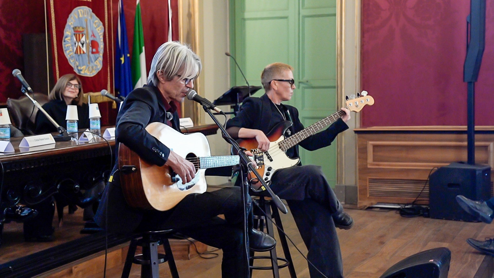 Un momento dell'interpretazione di Luca Madonia insieme con Ambra Scamarda