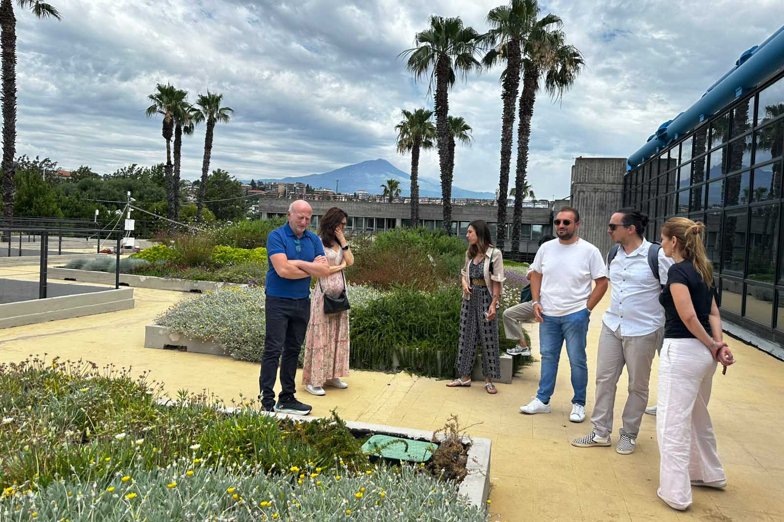 Visita al tetto verde del Polo Bioscientifico del Di3A
