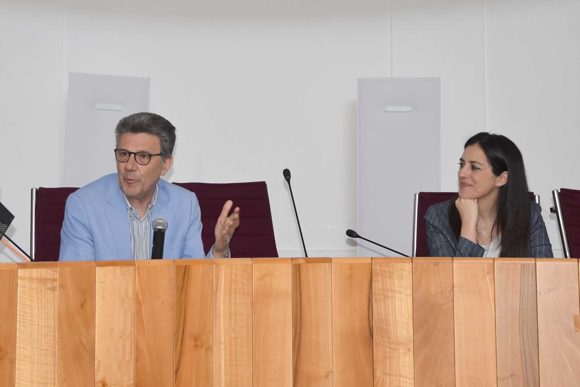 In foto un momento dell'intervento del prof. Fausto Carmelo Nigrelli