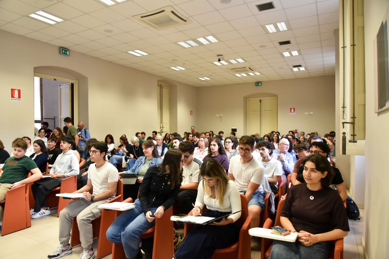 Il pubblico presente in aula