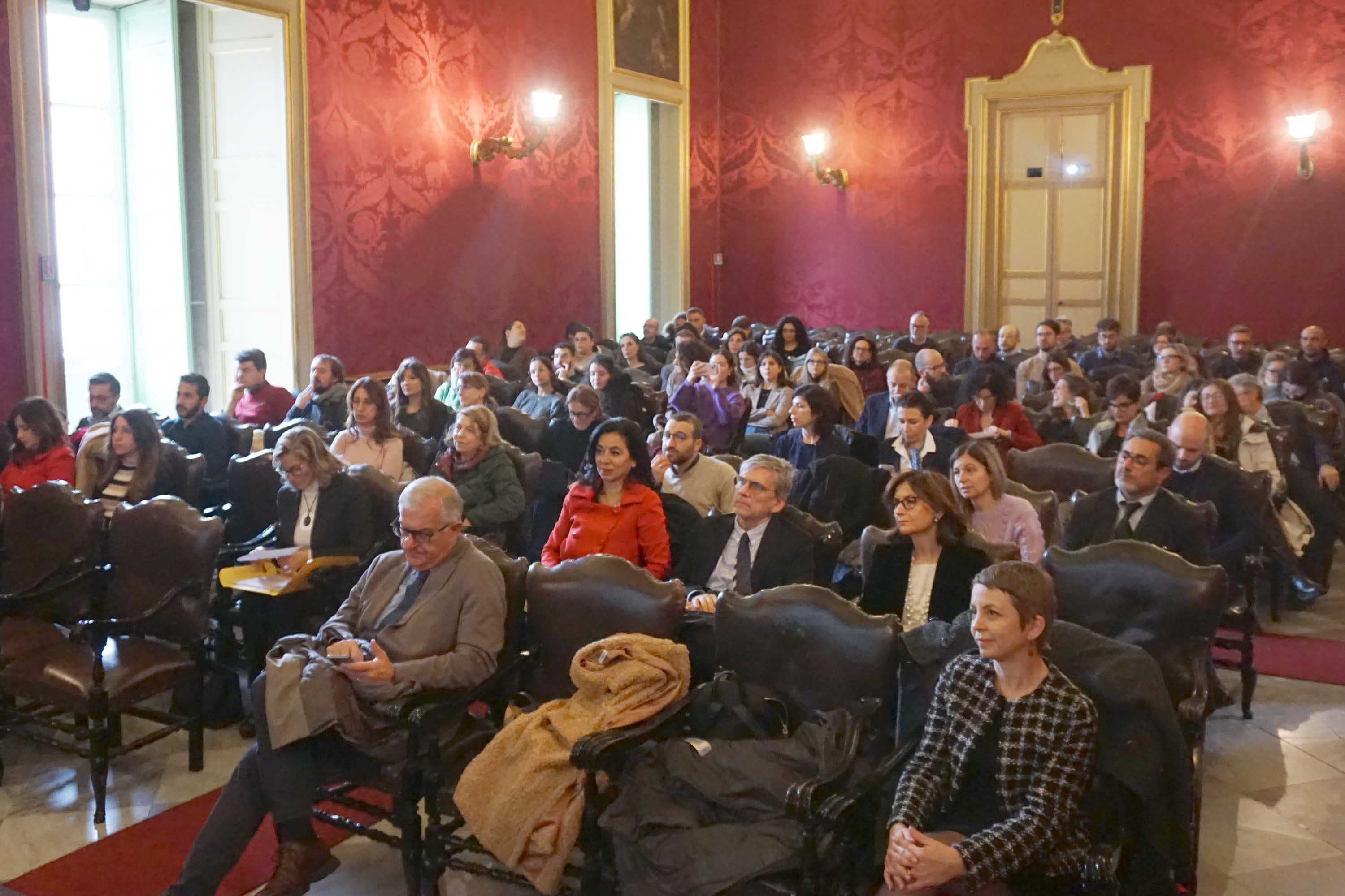 Giovani ricercatori, docenti e personale tecnico-amministrativo presenti ai lavori