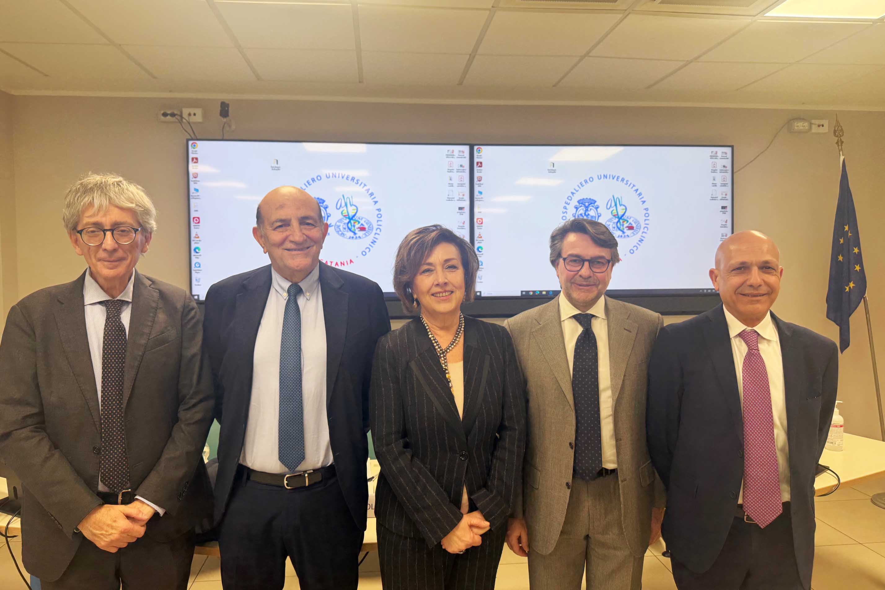 In foto da sinistra Martino Ruggieri, Gaetano Sirna, Daniela Faraoni, Giuseppe Barbagallo e Antonino Lazzara