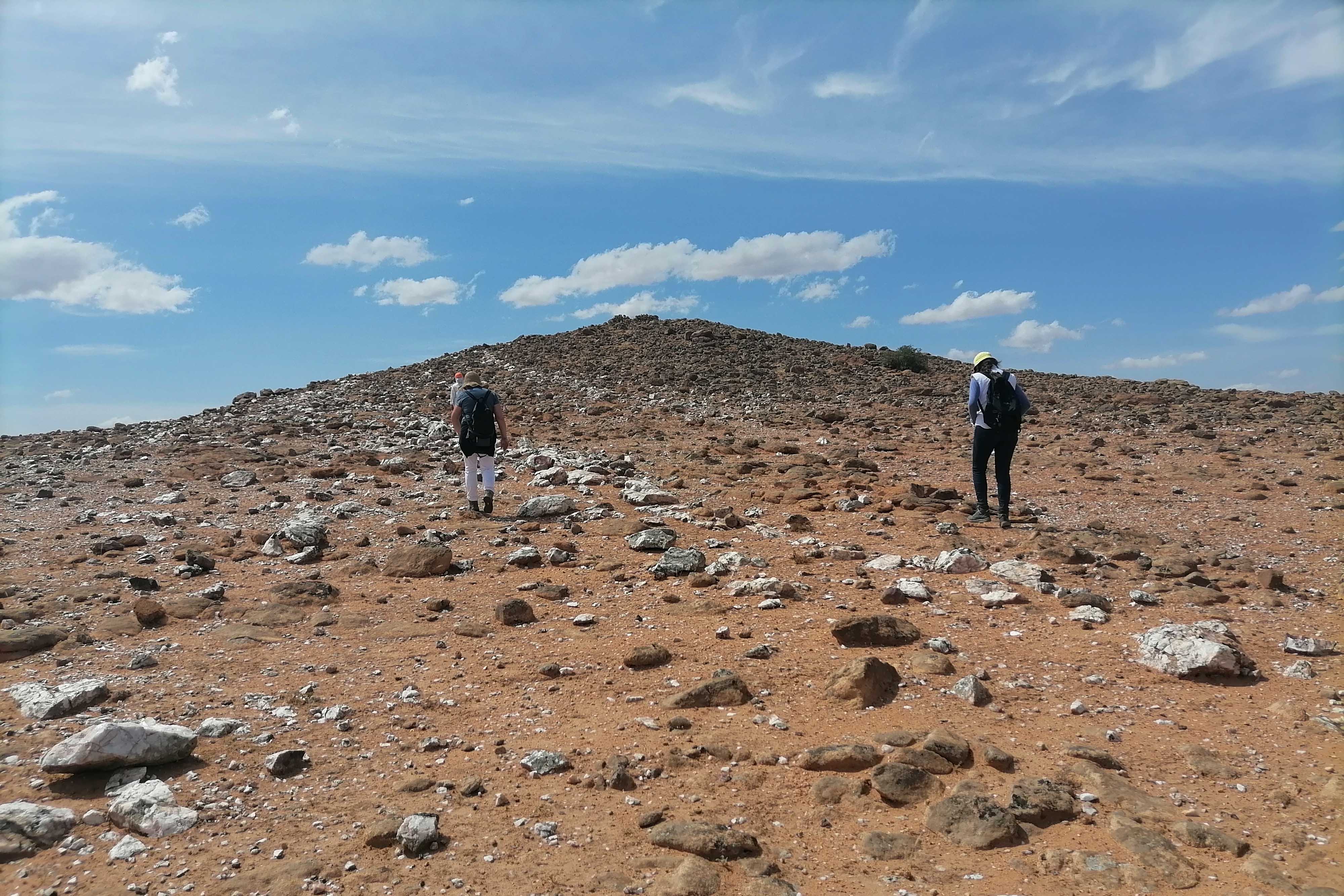 Un momento delle attività di ricerca sul Massiccio del Rehamna in Marocco