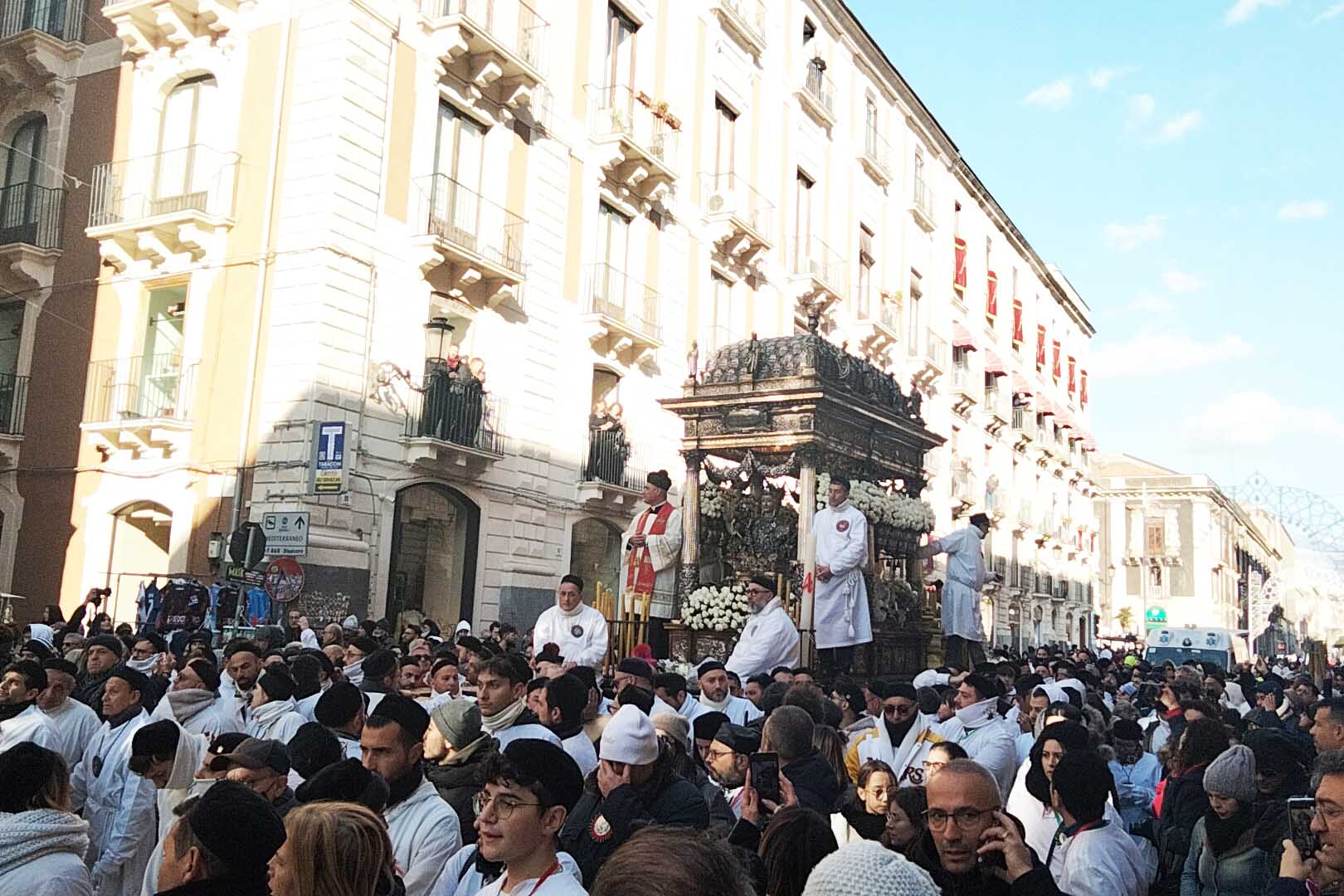 Un momento della processione di Sant'Agata in via Etnea