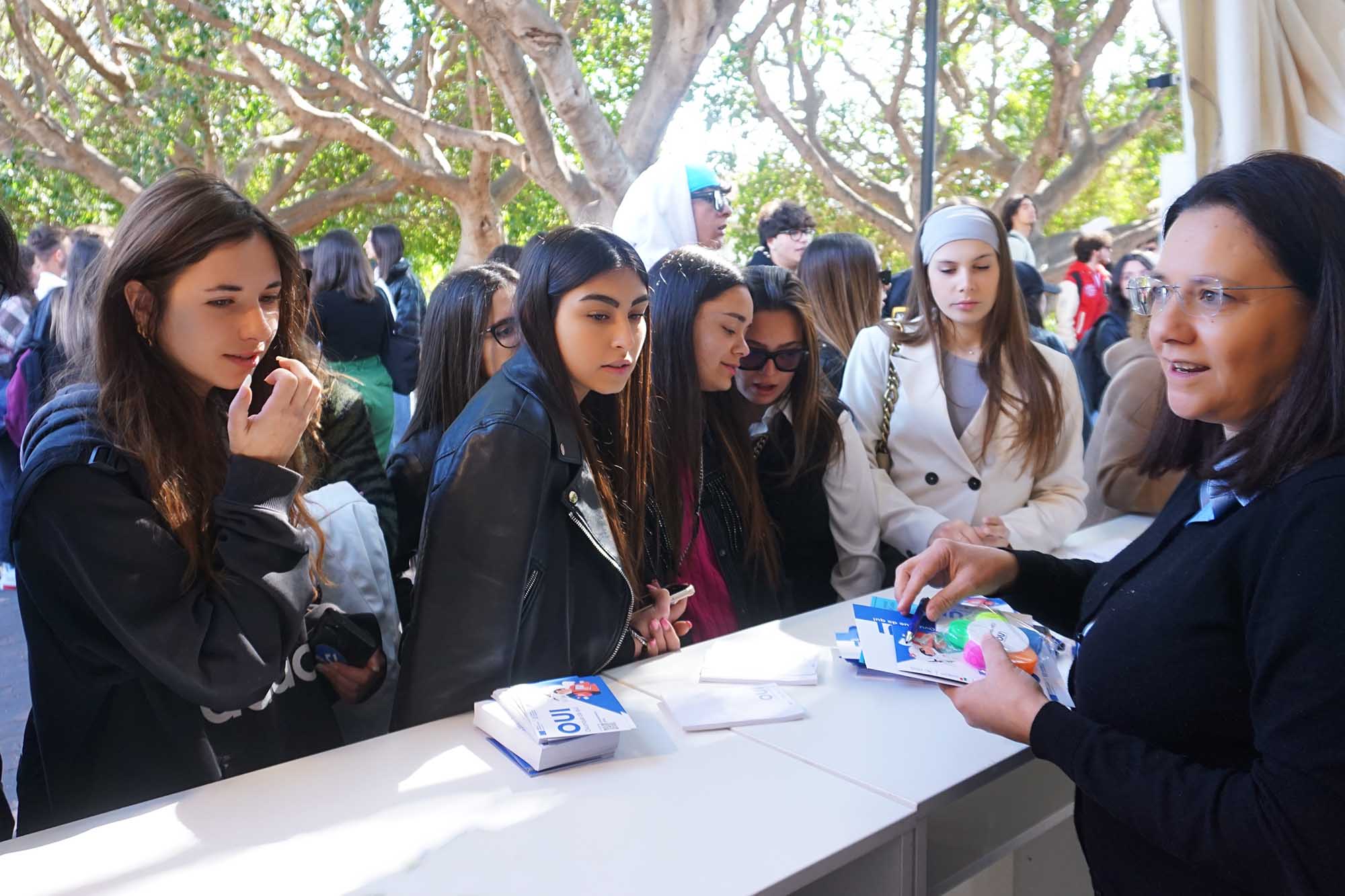 Salone dello Studente, lo stand del progetto OUI, ovunque da qui