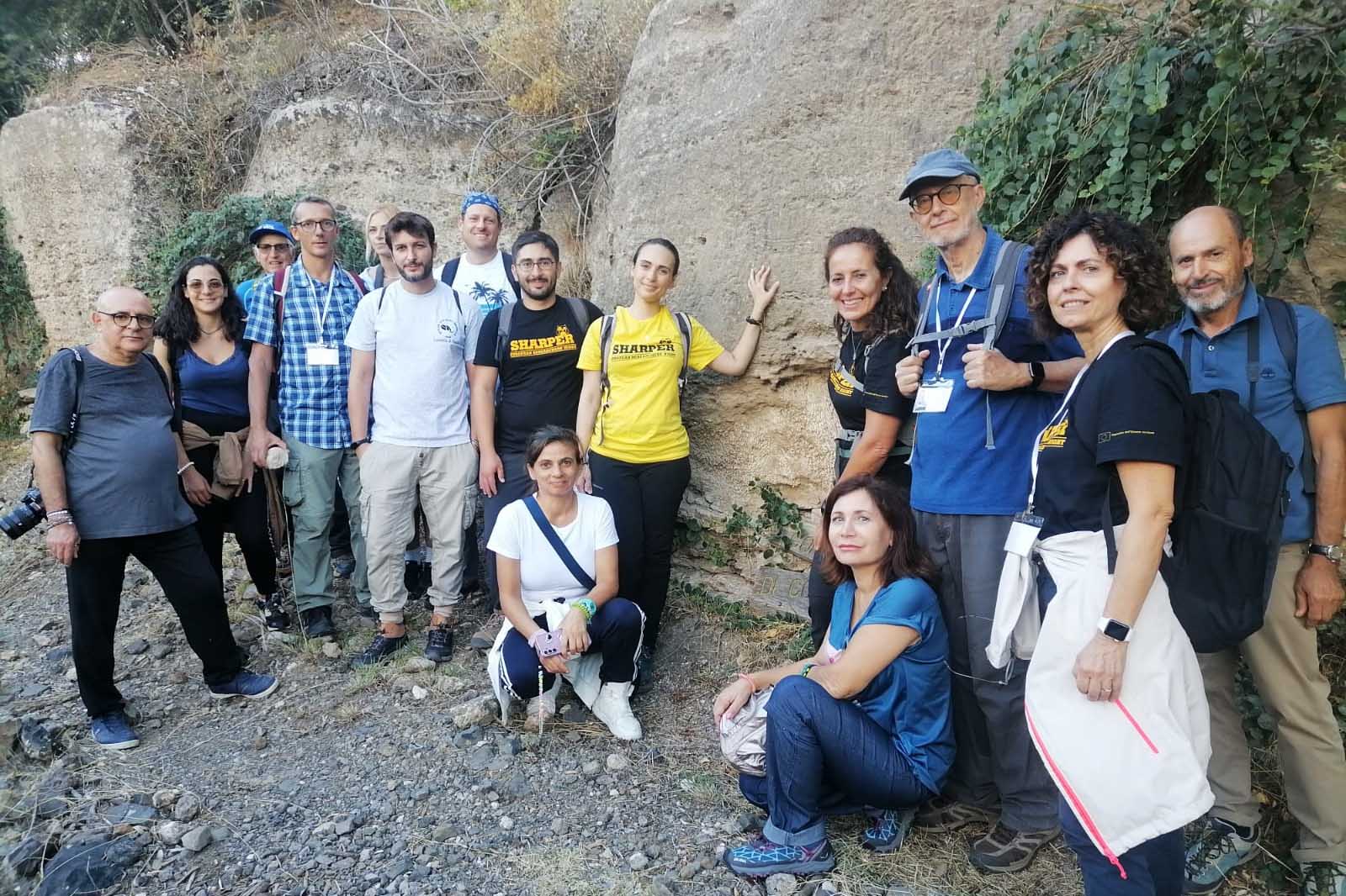 Un momento della visita alla Valle del Loddiero, Scordia
