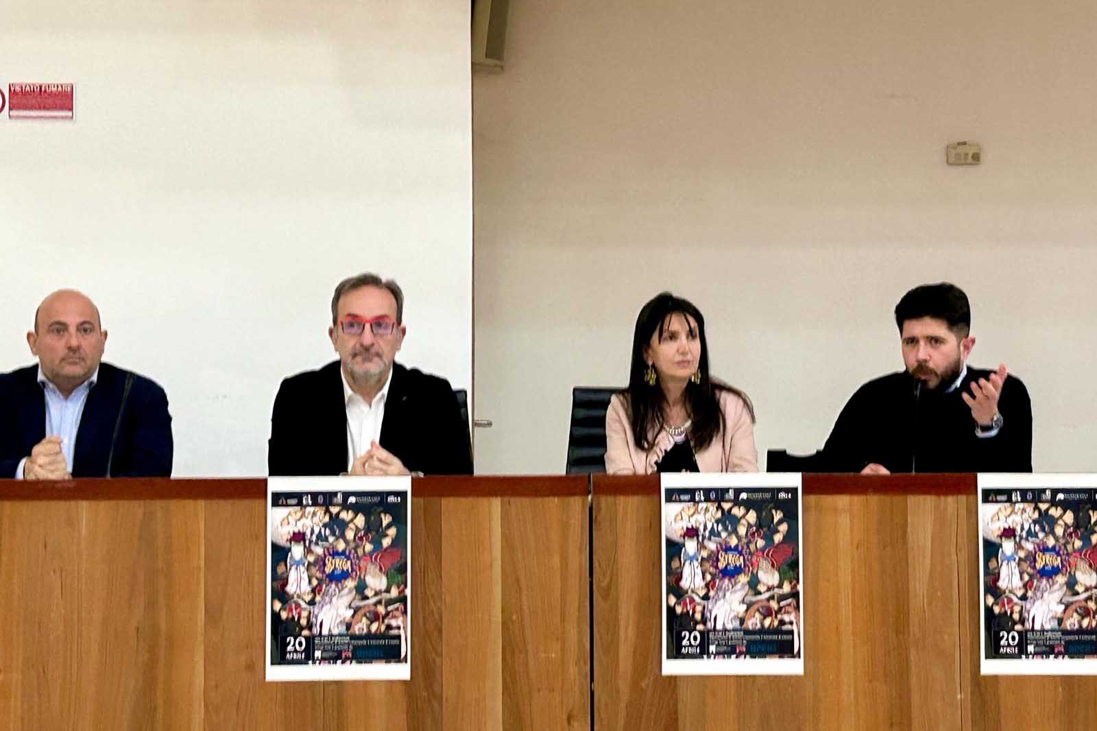 In foto da sinistra Paolo Di Caro, Davide Bennato, Marina Paino e Simone Dei Pieri