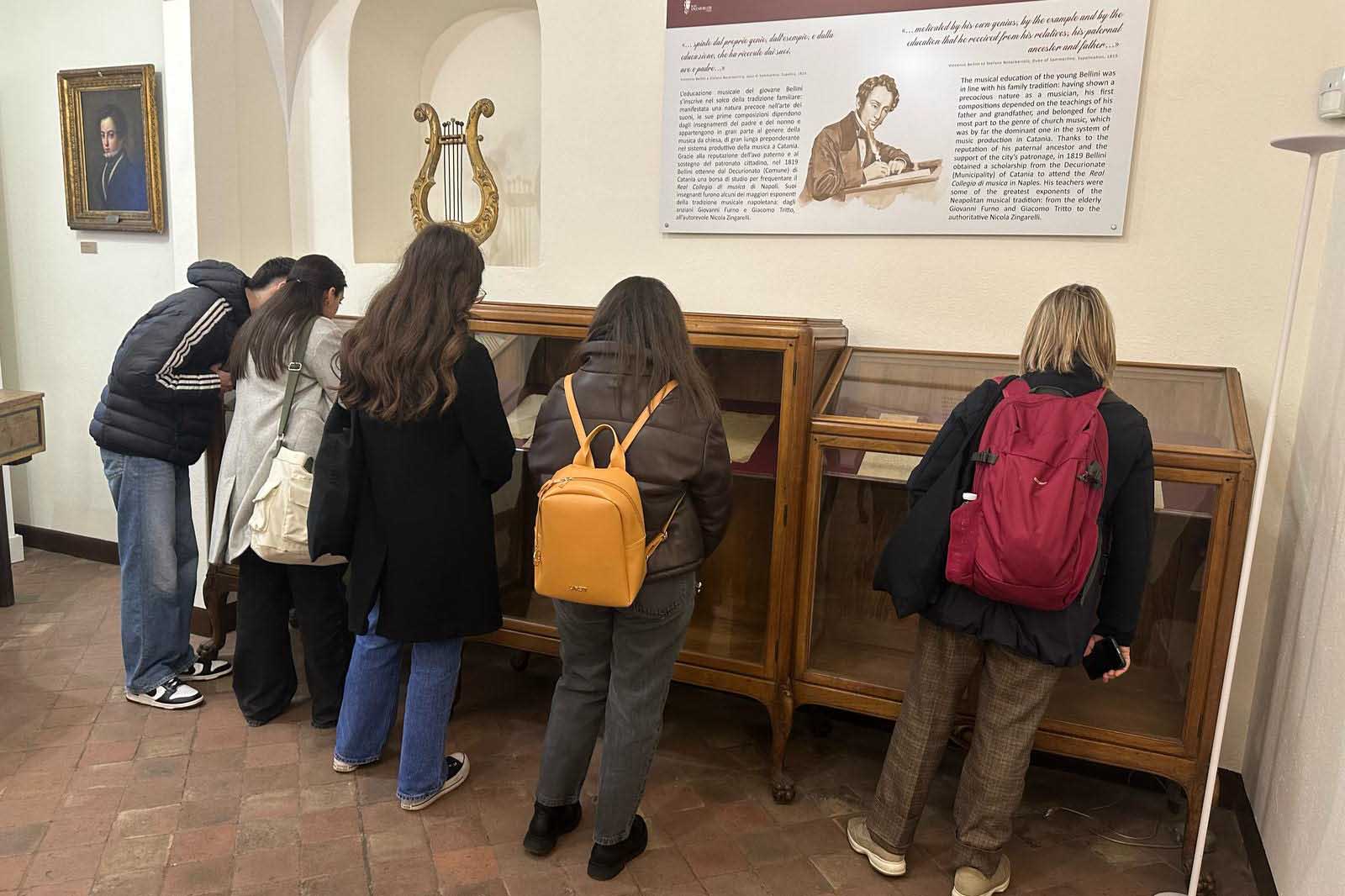 Visitatori al Museo Vincenzo Bellini