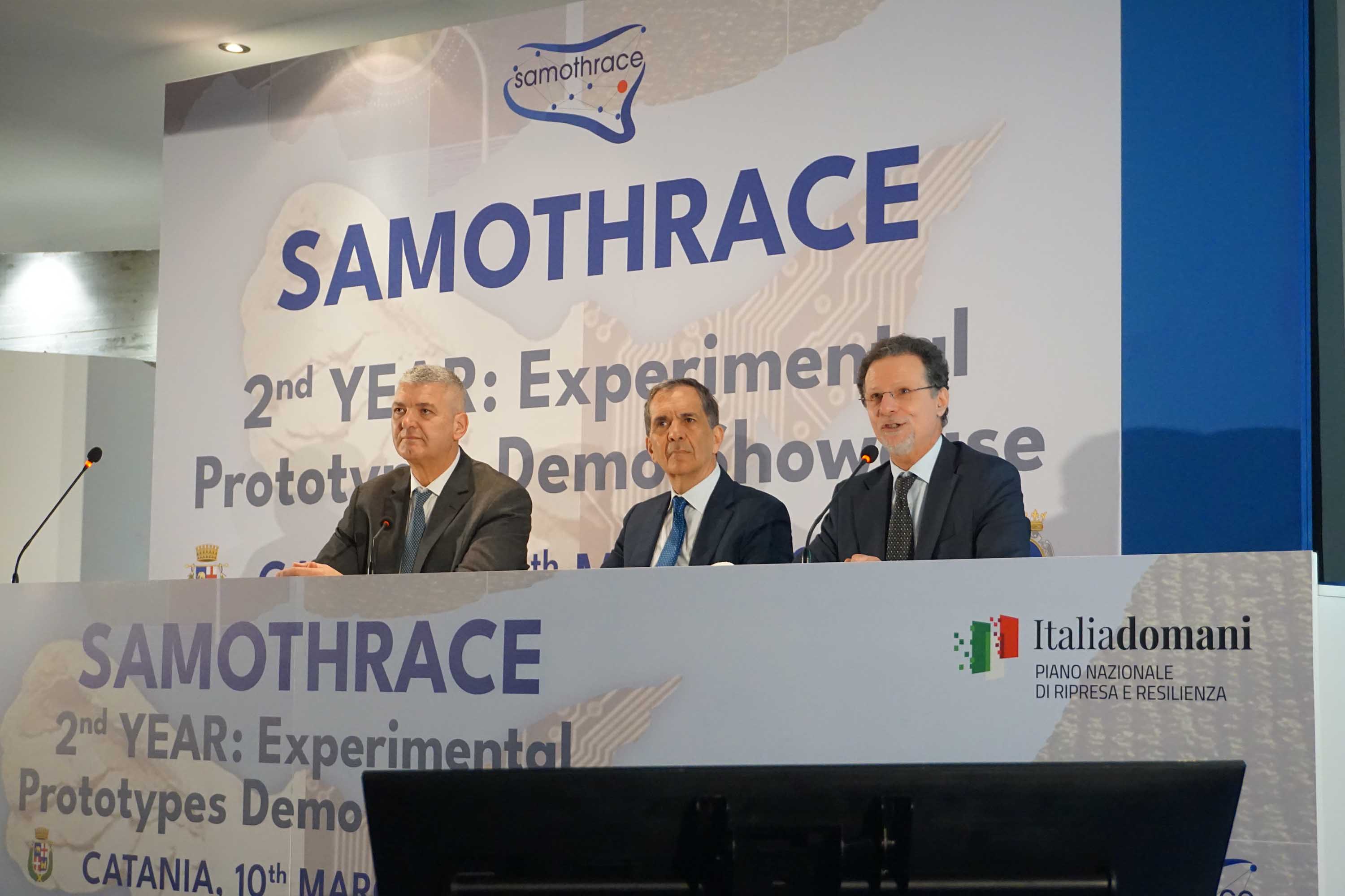 Un momento dell'intervento del rettore Francesco Priolo