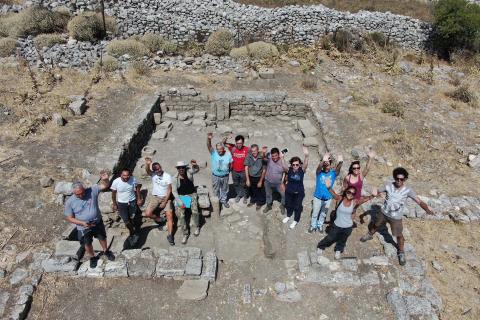 I membri della missione archeologica a Prinias del CNR e dell'Università di Catania