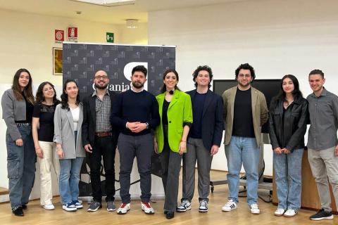 Organizzatori e studenti alla presentazione del Premio Strega