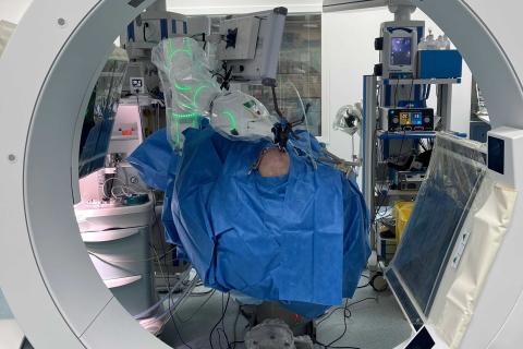 Il braccio robotico della Neurochirurgia universitaria dell’ospedale San Marco