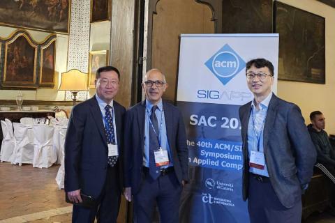 In foto da sinistra i docenti Jiman Hong, Sebastiano Battiato e John Kim