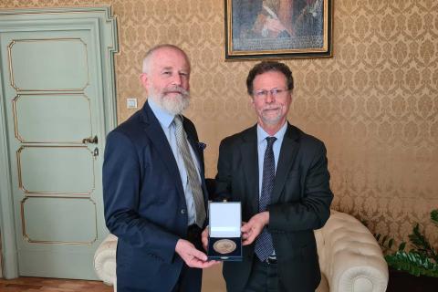 Il prof. Stefano Rapisarda e il rettore Francesco Priolo