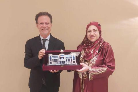 Il rettore Francesco Priolo di Unict e Rahma Al Mahrooqi, Minister of Higher Education, Research and Innovation del Sultanato