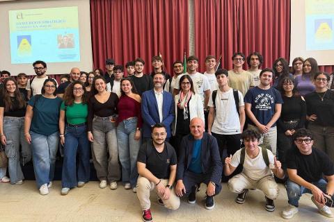 Studenti e studentesse che hanno partecipato al primo incontro de "Lo Studente strategico"