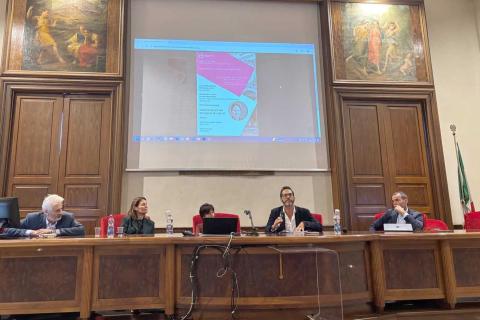 Un momento dell'intervento del prof. Davide Arcidiacono