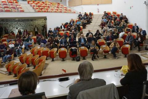 Un momento dell'intervento del rettore Enrico Foti