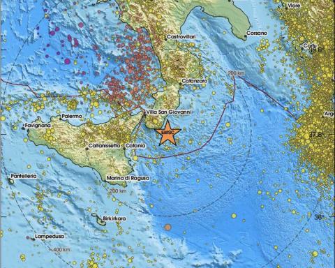 Localizzazione mappa della sismicità (sito WEB EMSC)