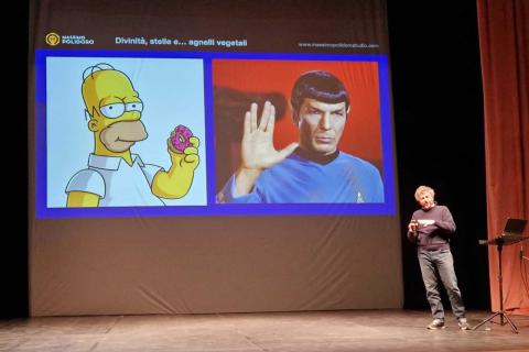 Un momento dell'intervento di Massimo Polidoro