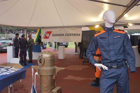 Lo stand della Guardia costiera