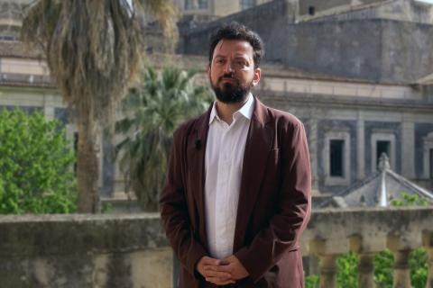 in foto il filosofo e sinologo Selusi Ambrogio