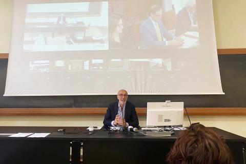 Il prof. Giacomo Pignataro