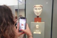 Volto femminile di età micenea al Museo Archeologico di Atene