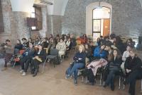 Progetto Oui, studenti e docenti presenti all'incontro