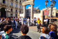 Un momento della visita all'Anfiteatro di piazza Stesicoro