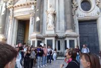 Un momento della visita alla Cattedrale di Catania