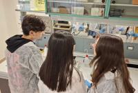 Studenti partecipanti al laboratorio del Dipartimento di Scienze del Farmaco e della Salute