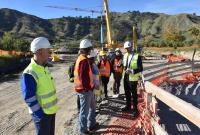 Un momento della visita al cantiere per la costruzione della nuova tratta ferroviaria Fiumefreddo-Giampilieri