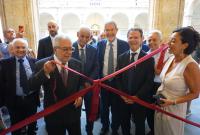 Un momento del taglio del nastro